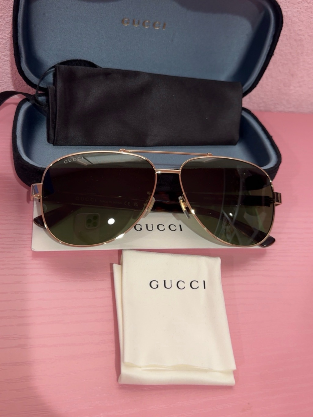 Gucci Men's Aviator Sunglasses - Gold Frame With Green Lenses